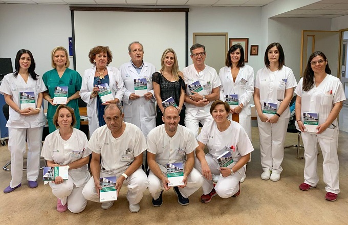 Profesionales de enfermería del Hospital Nacional de Parapléjicos comparten su experiencia con el mundo sanitario en un manual de procedimientos