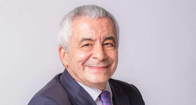 Enrique González