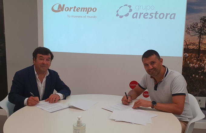 Bartolomé Pidal (izda.), presidente de Nortempo, y Juancho Armental, director general de Grupo Arestora