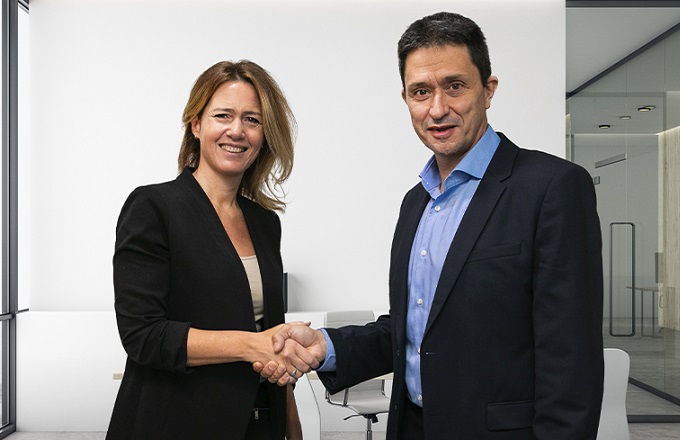 Patricia Santoni, directora general de Cegid Meta4 en Iberia, y David Arderiu, director general de VisualTime by Robotics