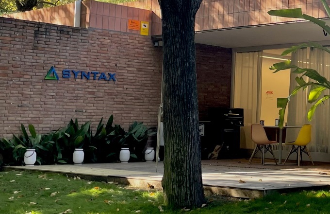 Syntax completa la integración de la española Linke en su estructura europea