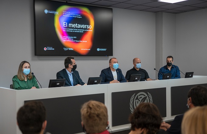 Acto de presentación de las nuevas titulaciones en la Facultad de Ciencias de la Información de la UCM
