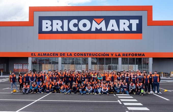 Bricomart reparte 28,5 millones de euros entre sus trabajadores