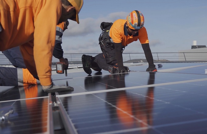PepsiCo instala placas solares en su centro logístico en Burgos