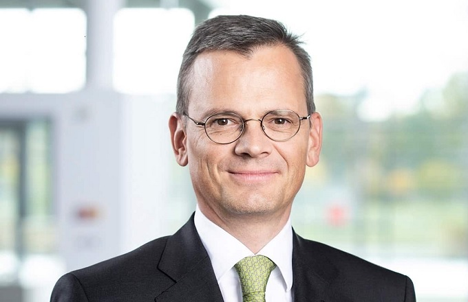 Dominik Asam