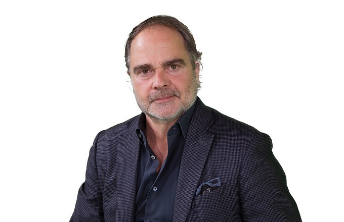 Roberto Úrbez