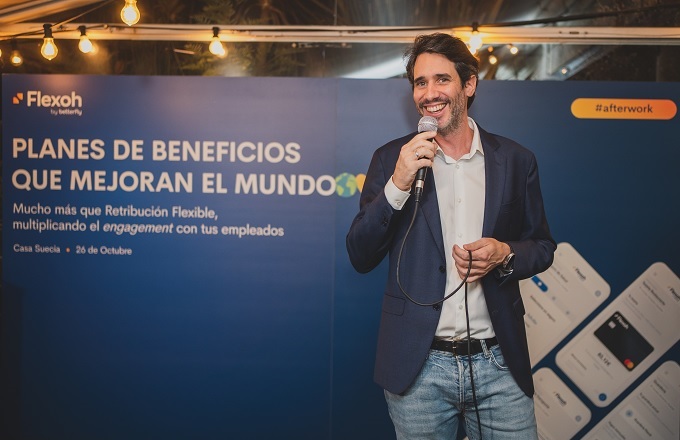 Guillermo Sánchez, socio y CEO de Flexoh, durante el evento de presentación en Madrid de los planes de beneficios con propósito solidario