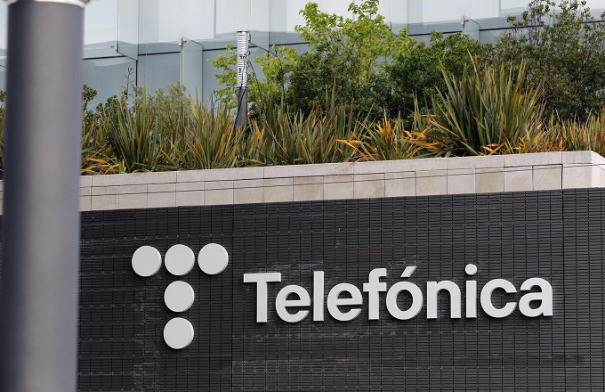 Telefónica busca alcanzar un 33 % de mujeres en puestos directivos para 2024 y eliminar la brecha salarial