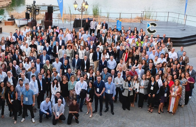 Profesionales de Grupo Castilla durante la celebración del Castilla Day