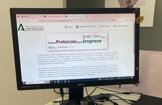 El Instituto Andaluz de la Mujer actualiza su herramienta para la creación de protocolos contra el acoso sexual en el trabajo