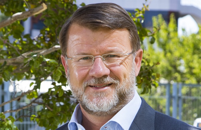 Bernd Hullerum
