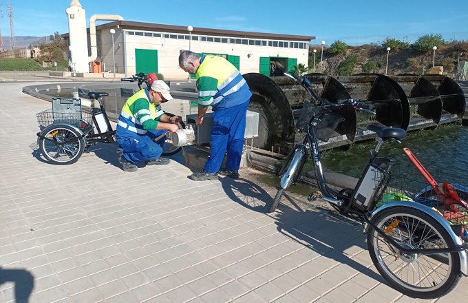 Aqualia compra triciclos eléctricos para el desplazamiento de sus trabajadores de estaciones depuradoras