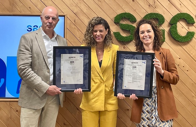 Juan Antonio Fernández Cerrato, director de personas de Sacyr Construcción, Mónica Barroso, directora de Aenor en la región centro, y Patricia Martínez, directora general de personas de Sacyr