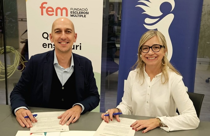 Xavier Lafitte, director general de La Sirena, y Rosa Masriera, directora ejecutiva de la Fundación Esclerosis Múltiple (FEM)