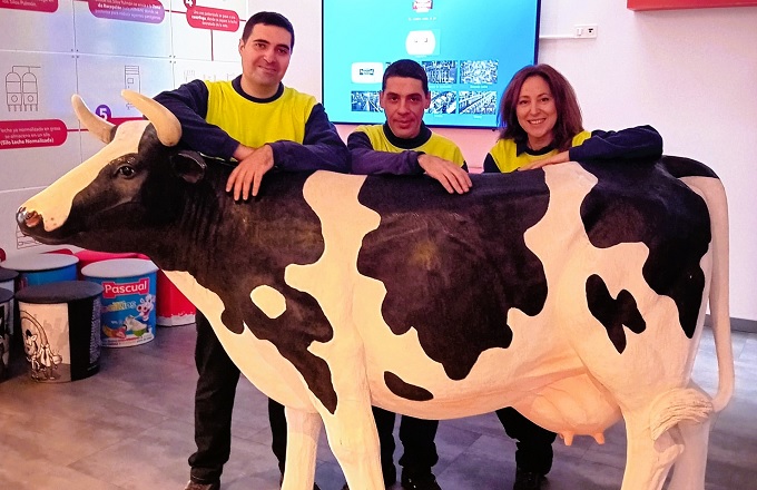 Pablo Sanz, Francisco Javier García y Carolina Andrés son los empleados seleccionados por Pascual  para participar en la primera edición del programa