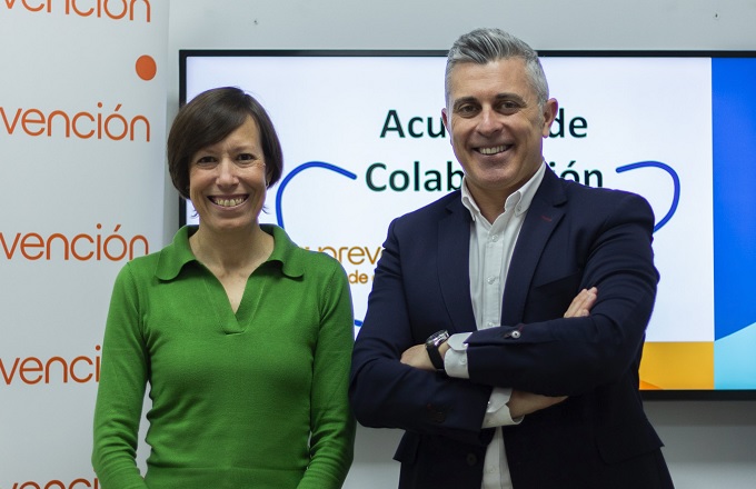 Aurora Aranda, presidenta de la Fundación A. Miguel Roca - Proyecto Hombre Valencia, y Toni Redondo, CEO de Valora Prevención