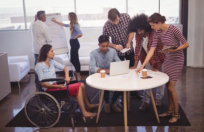 La brecha de empleo de las personas con discapacidad aumentó un 7,5 % en la última década