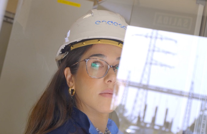 Endesa combina inteligencia artificial y 5G para prevenir accidentes laborales