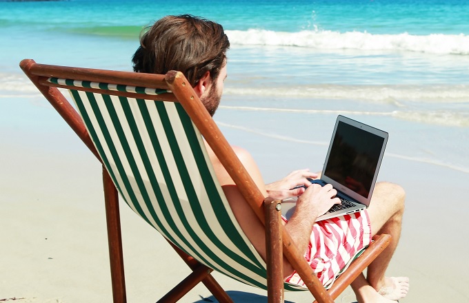 ¿Puedo mandarte a trabajar todo el verano a la playa? ¿Y por qué no?