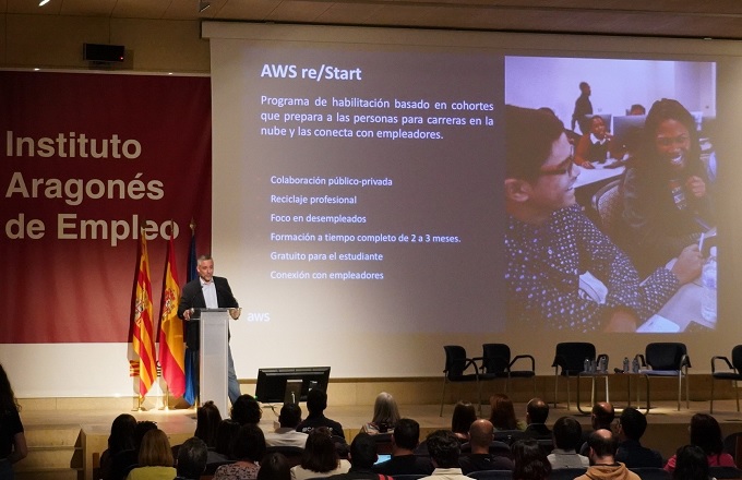 'Unidos por el talento del futuro en Aragón', evento en el que se ha anunciado el lanzamiento de  AWS re/Start en esta comunidad auónoma
