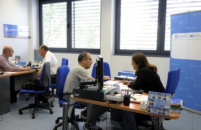 La Agencia para el Empleo de Madrid subvenciona con 3,6 millones de euros la inserción laboral de mayores de 45 años