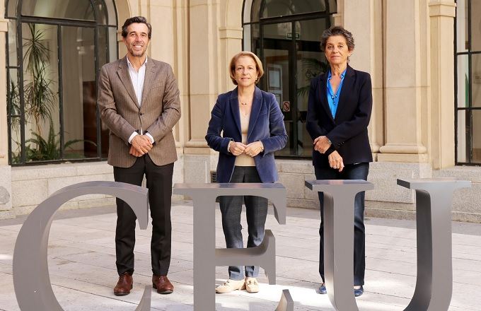 De izquierda a derecha: Borja Marinas, CEO de Patio Campus, Rosa Visiedo, rectora de la Universidad CEU San Pablo, y Carmen García de Elías, gerente de la Universidad CEU San Pablo.