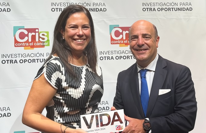  Sofía Labastida y Juan Briz, del equipo de comunicación y RSC de Deutsche Bank España