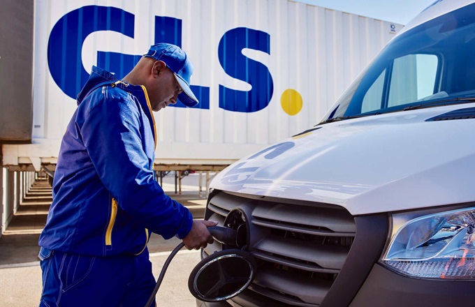 GLS Spain impulsará su sostenibilidad con la colaboración de Endesa
