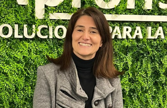Elena Arcos