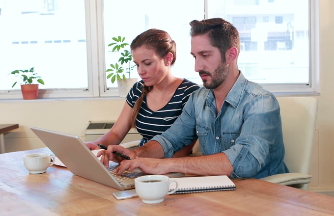 Banco Santander y British Council lanzan 30.000 plazas de formación online de refuerzo del inglés