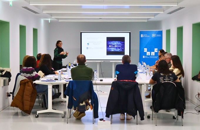 Docentes de FP se forman en Galicia para incorporar la inteligencia artificial en el aprendizaje del inglés