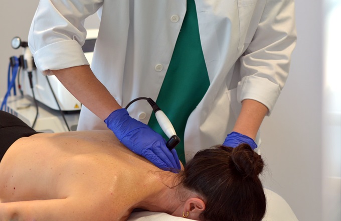 Umivale Activa utiliza diatermia en la rehabilitación de patologías musculoesqueléticas