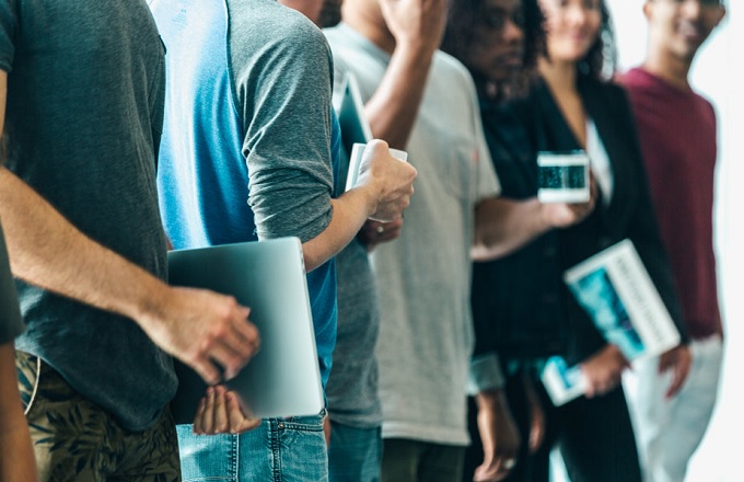 Labora subvenciona con hasta 30.000 euros la contratación de jóvenes desempleados