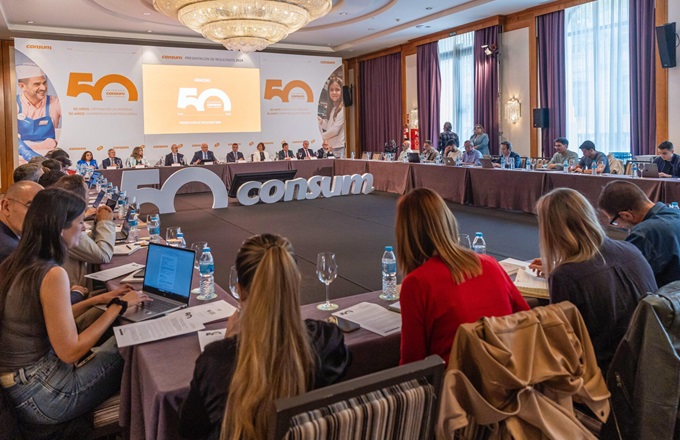 Imagen de la rueda de prensa de presentación de resultados de Consum del ejercicio 2024.
