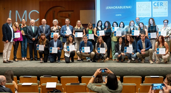 Imagen del acto de entrega de los reconocimientos Cero es +