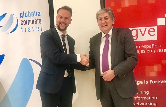 Ignacio González (izda.), director de GCT, y Antonio Perea, presidente de AEGVE