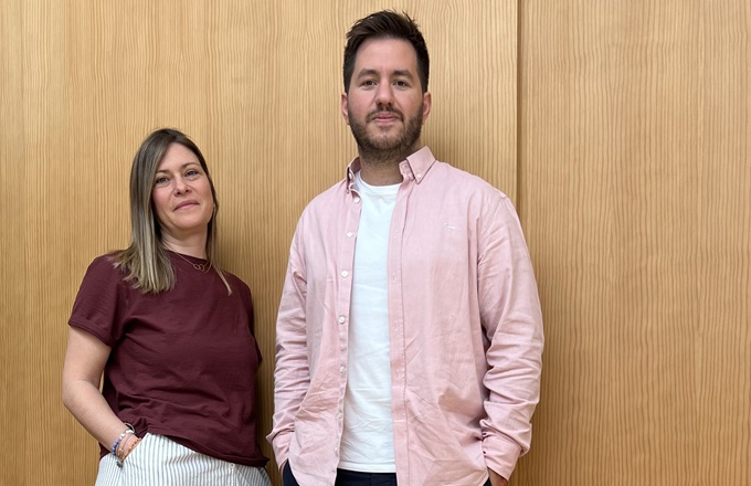 José J. Burgos y Laura León, fundadores de Booster