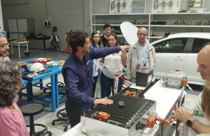 Jornada técnica de formación en seguridad en vehículos eléctricos ©CAM
