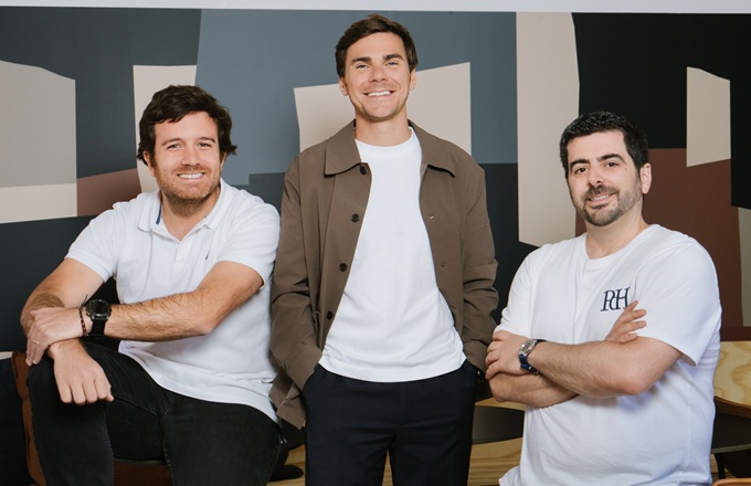 Nacho Travesí, Sergi Bastardas y Antonio Melé, fundadores de Orbio AI