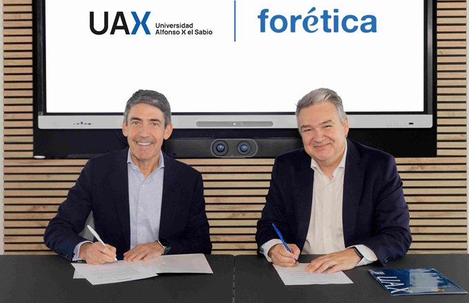 Domingo Mirón, consejero delegado del Grupo UAX, y Germán Granda, director general de Forética