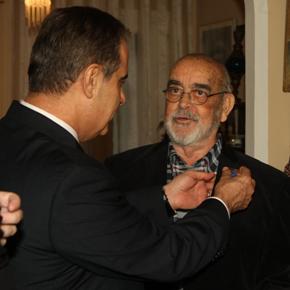 Corbacho_labordeta_medalla_oro_trabajo